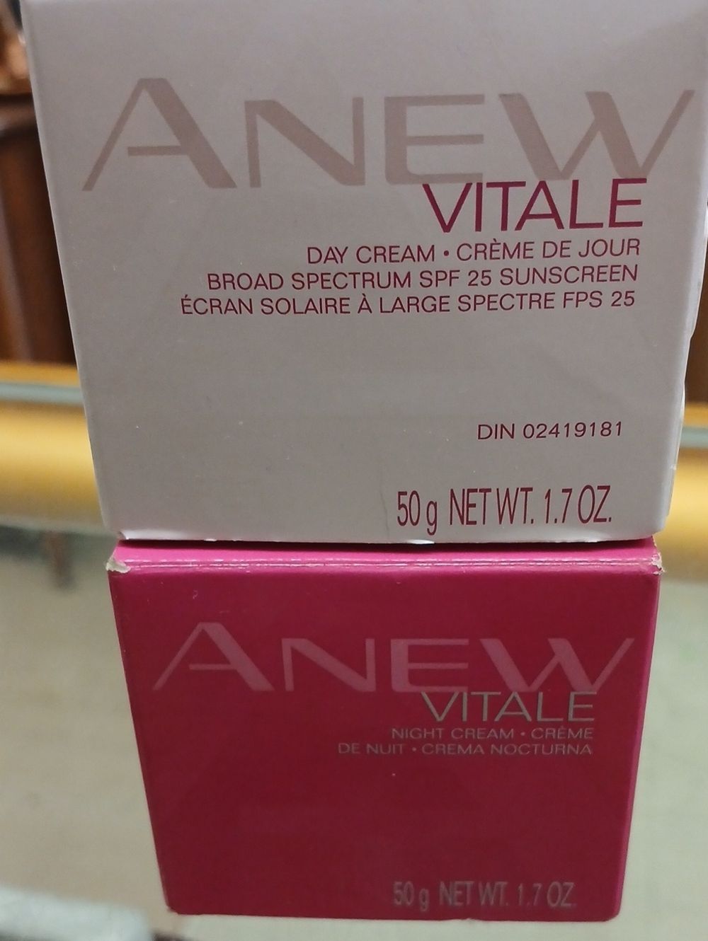Vitale Day & Night Cream Duo - Pink